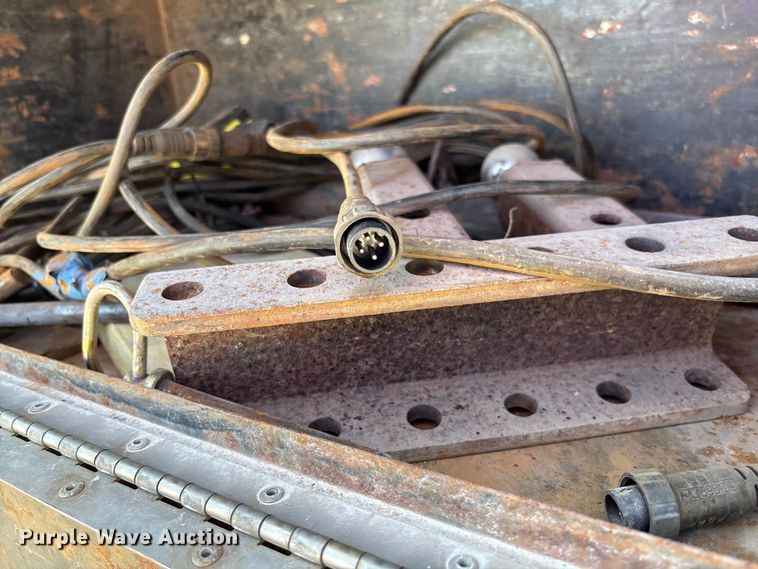 image for item FB3398 2014 Doolittle car carrier