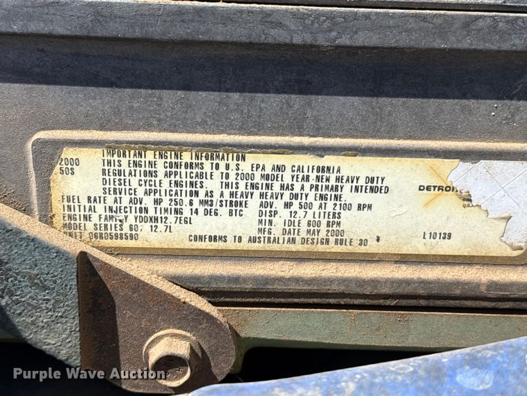 image for item FB6467 2001 Freightliner Columbia semi truck