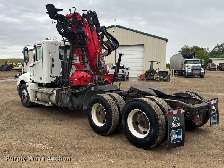 image for item FB7326 2007 Freightliner Columbia 120 crane truck