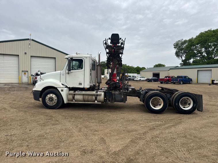 image for item FB7326 2007 Freightliner Columbia 120 crane truck