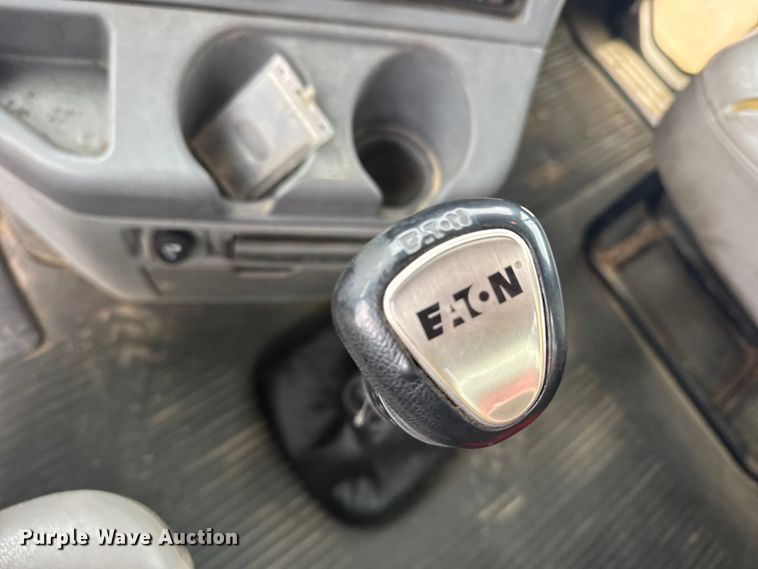 image for item FB7326 2007 Freightliner Columbia 120 crane truck