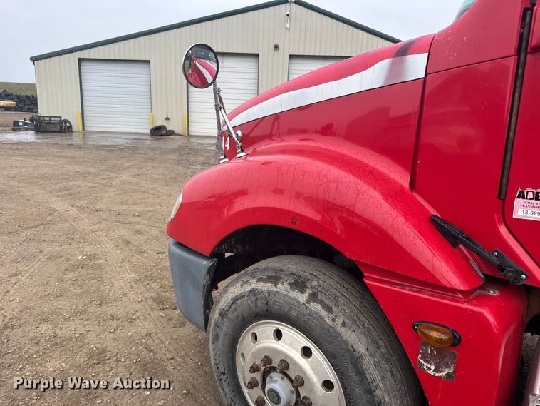 image for item FB7328 2005 Freightliner Columbia 120 crane truck