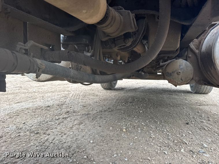 image for item FB7328 2005 Freightliner Columbia 120 crane truck