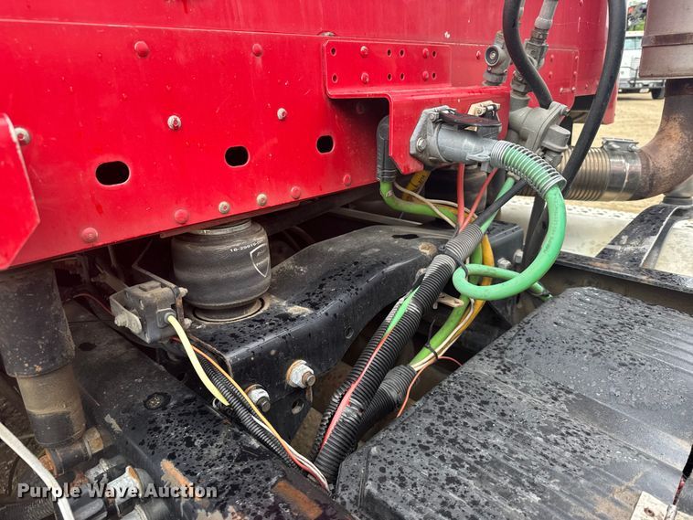 image for item FB7328 2005 Freightliner Columbia 120 crane truck