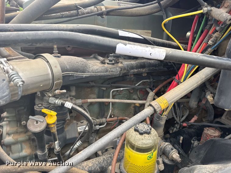 image for item FB7328 2005 Freightliner Columbia 120 crane truck