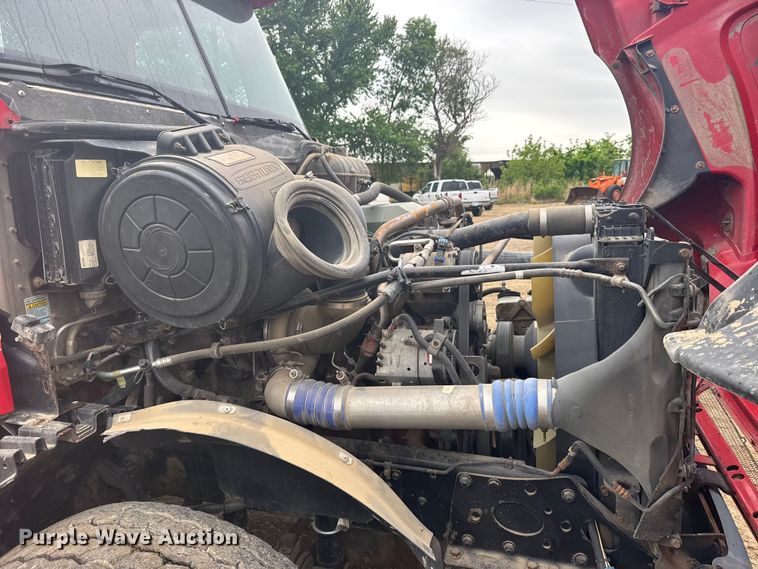image for item FB7328 2005 Freightliner Columbia 120 crane truck