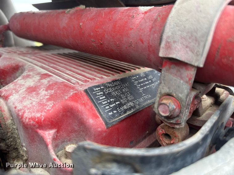 image for item FB7331 2014 Kenworth T660 semi truck