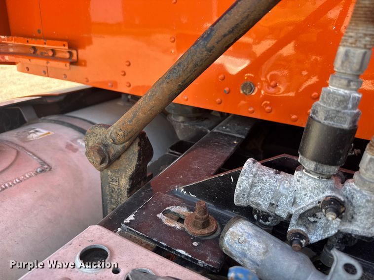 image for item FB7357 2014 Kenworth T660 semi truck