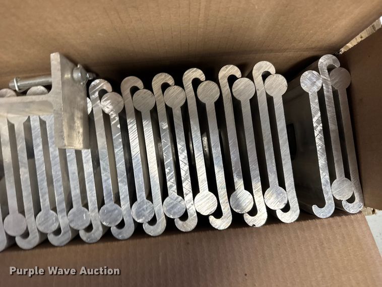 image for item FB7419 Approximately 40 J-plates