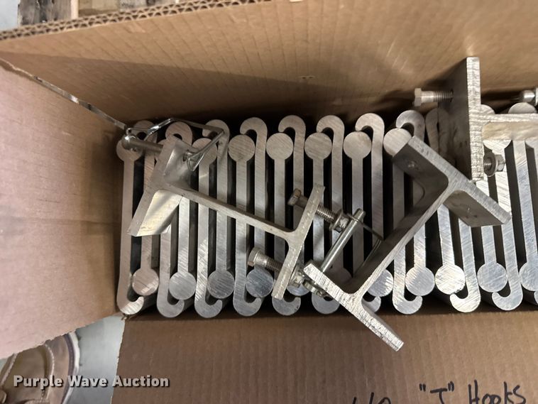 image for item FB7419 Approximately 40 J-plates