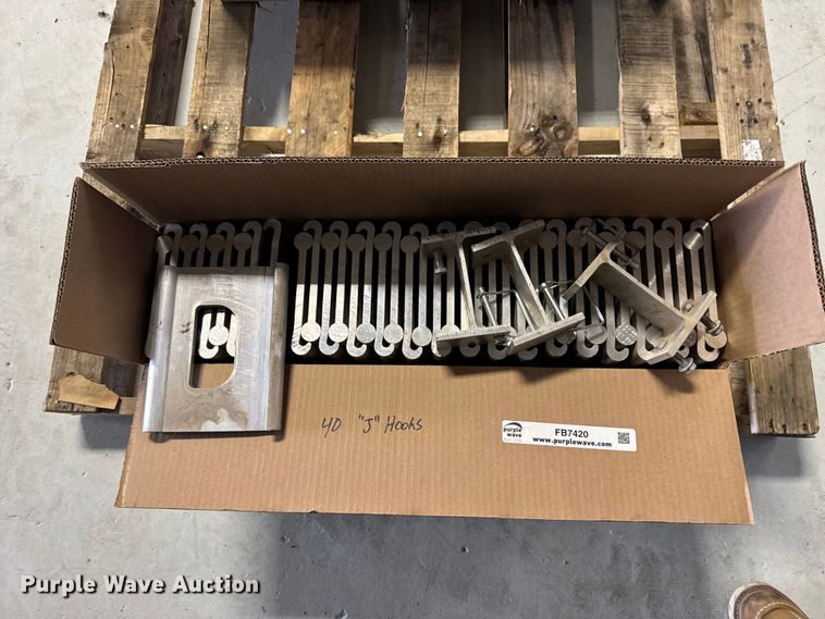 image for item FB7420 Approximately 40 J-plates
