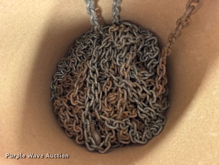 image for item FB7423 Approximately 20 chains