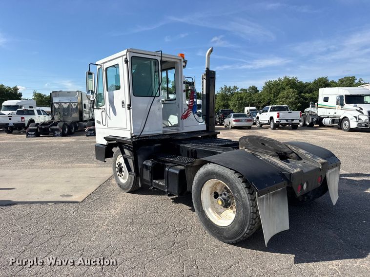 image for item FB7429 2000 Ottawa 30 yard truck