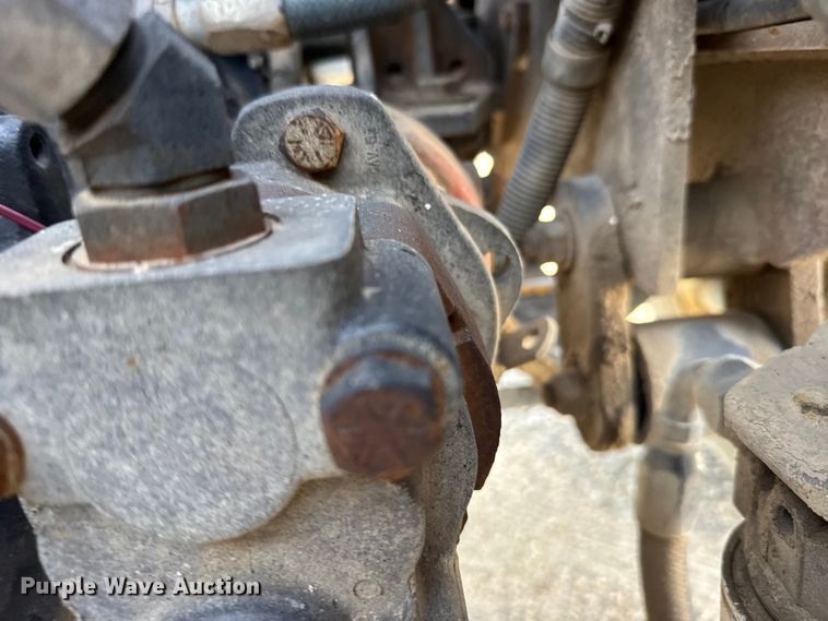 image for item FB7429 2000 Ottawa 30 yard truck