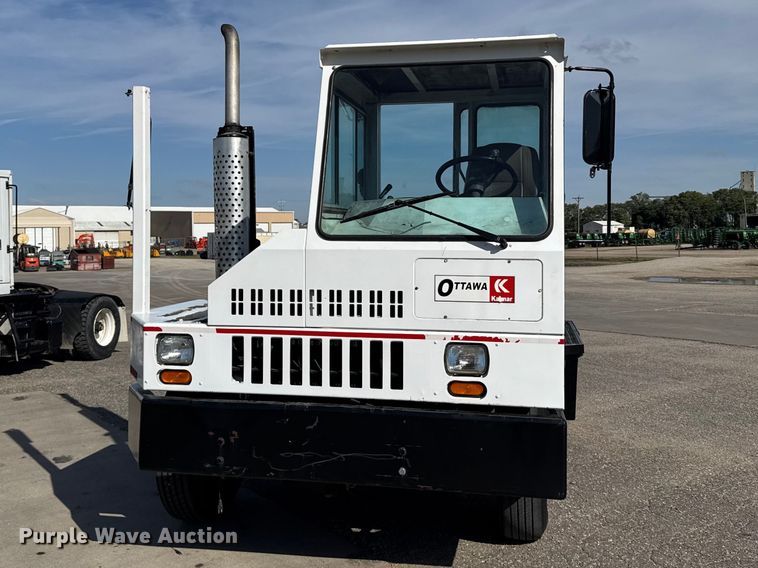 image for item FB7430 1999 Ottawa 30 yard truck