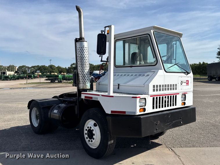 image for item FB7430 1999 Ottawa 30 yard truck