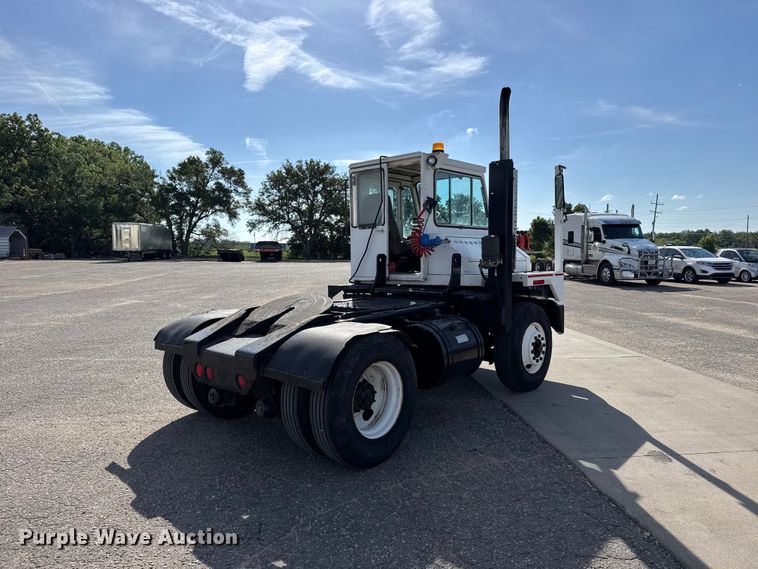 image for item FB7430 1999 Ottawa 30 yard truck