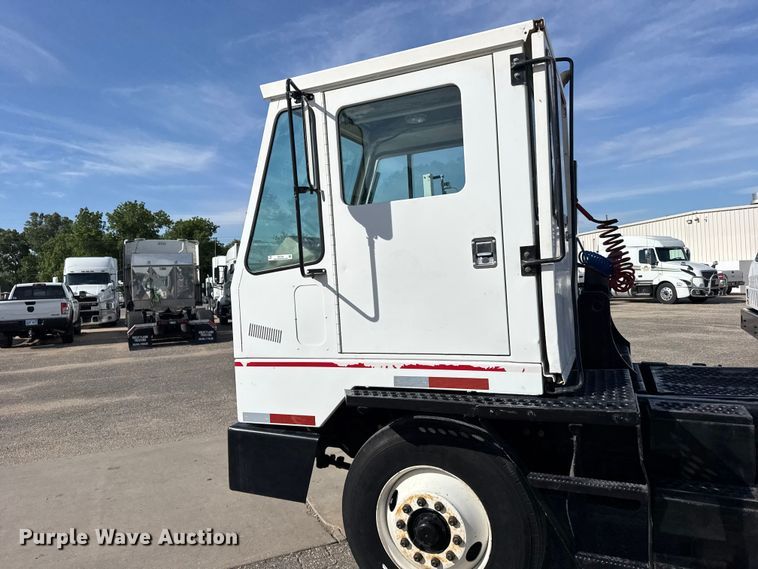 image for item FB7430 1999 Ottawa 30 yard truck