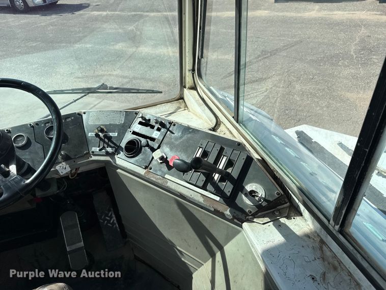 image for item FB7430 1999 Ottawa 30 yard truck