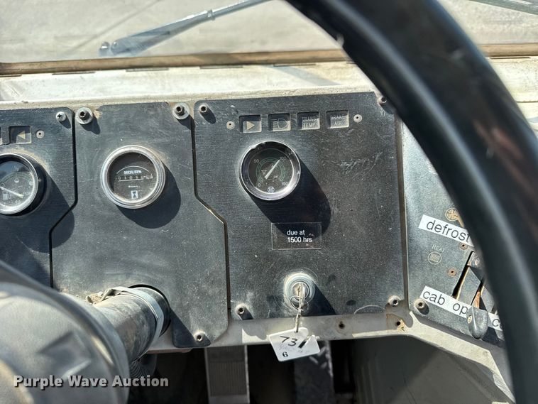 image for item FB7430 1999 Ottawa 30 yard truck