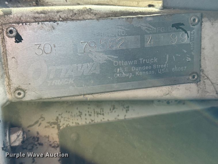 image for item FB7430 1999 Ottawa 30 yard truck