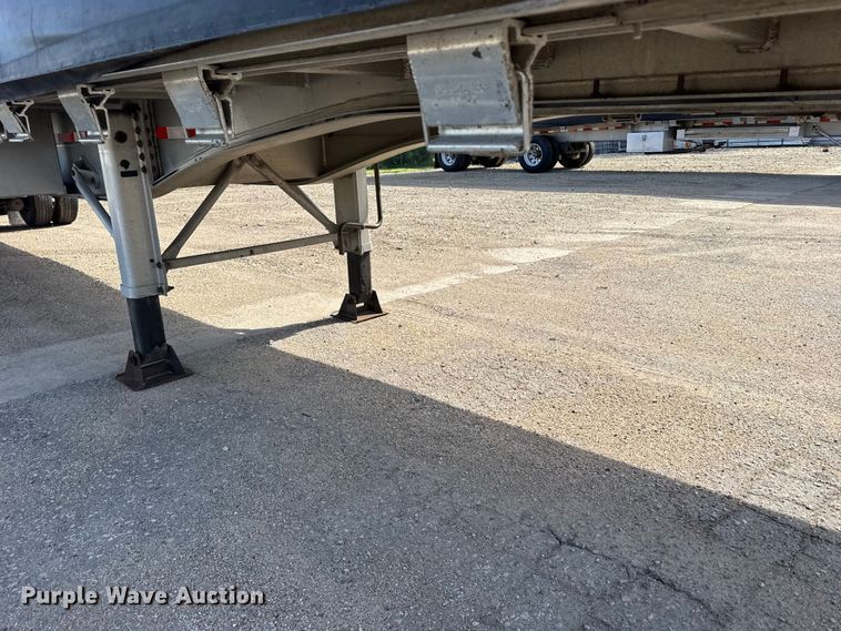 image for item FB7431 2016 MAC TNAR48AF flatbed trailer