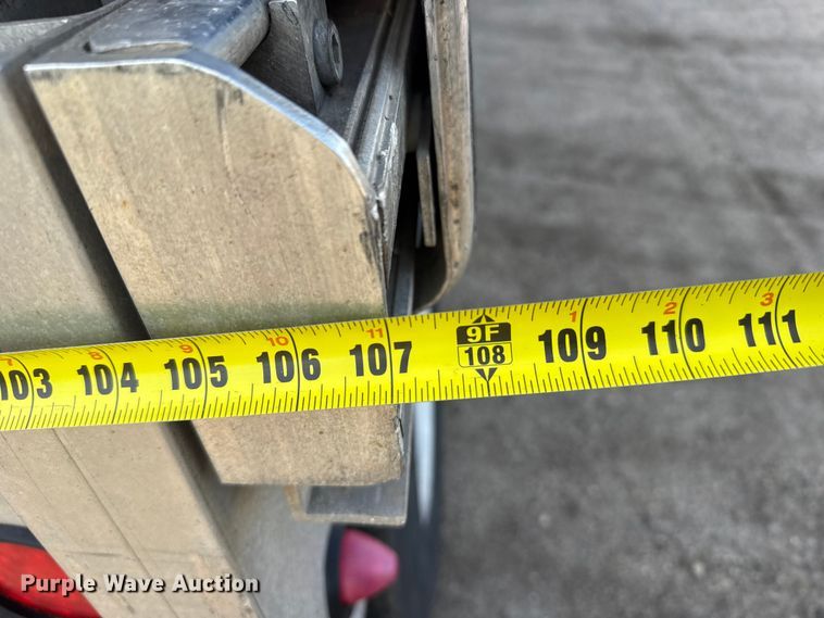 image for item FB7431 2016 MAC TNAR48AF flatbed trailer