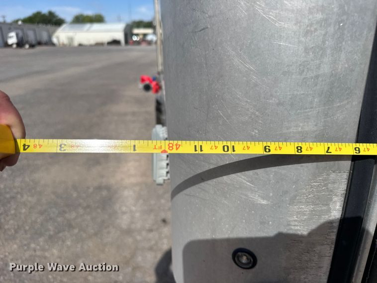 image for item FB7431 2016 MAC TNAR48AF flatbed trailer