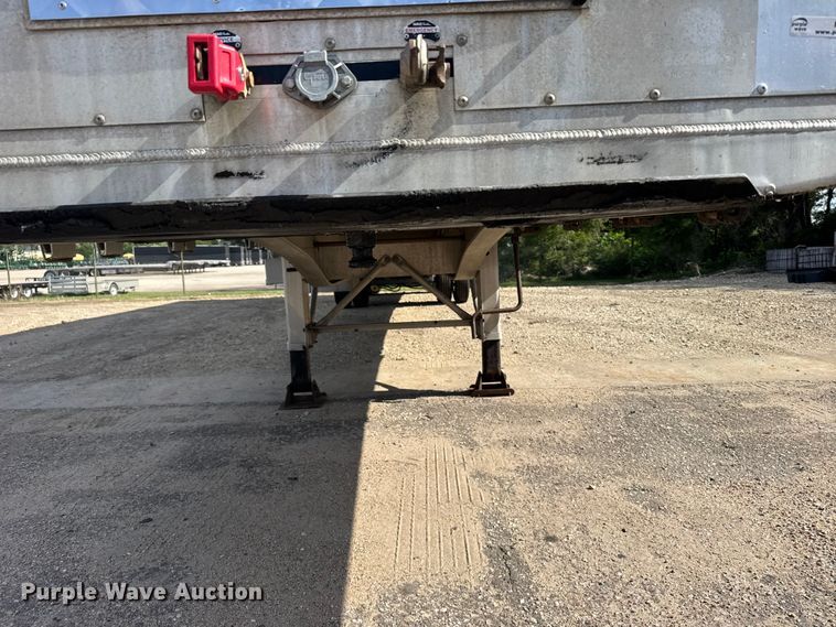image for item FB7432 2016 MAC TNAR48AF flatbed trailer
