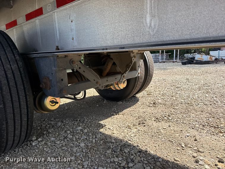 image for item FB7432 2016 MAC TNAR48AF flatbed trailer