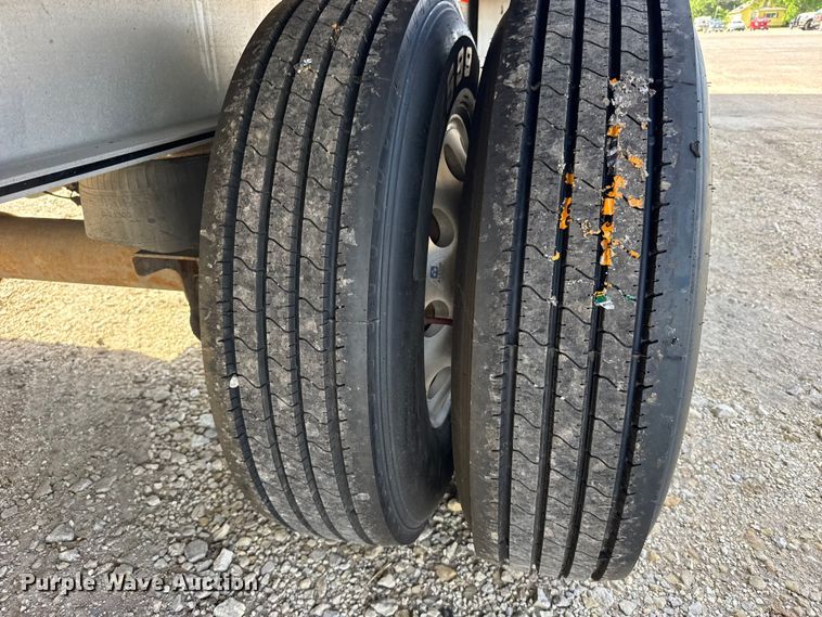 image for item FB7432 2016 MAC TNAR48AF flatbed trailer
