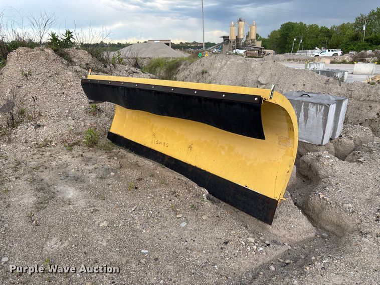 image for item FC5652 Flink 10PA38-A Snow plow