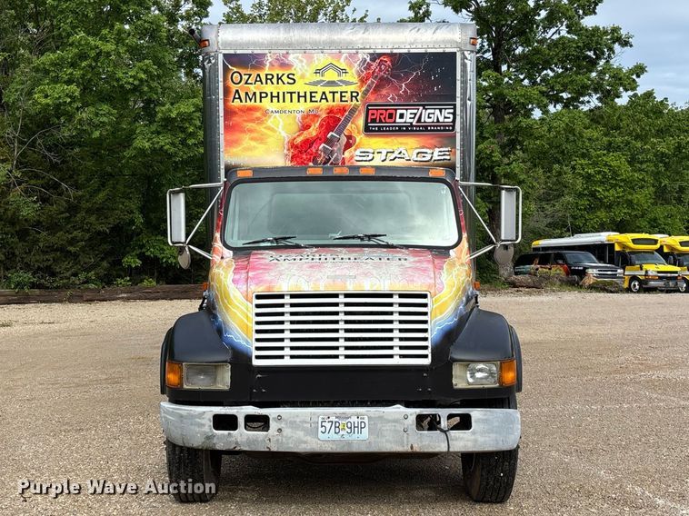 image for item FC5673 2000 International 4700 box truck