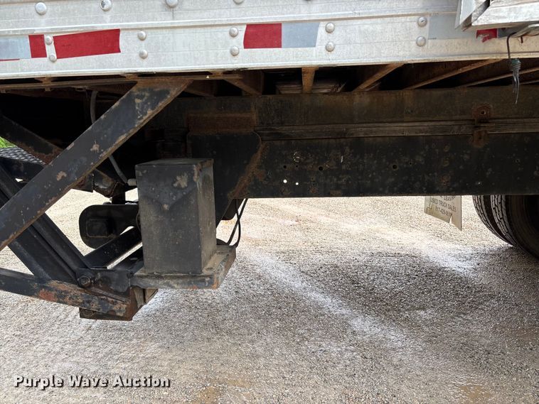 image for item FC5673 2000 International 4700 box truck