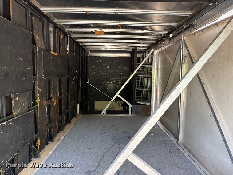 image for item FC5673 2000 International 4700 box truck