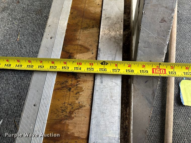 image for item FC5673 2000 International 4700 box truck