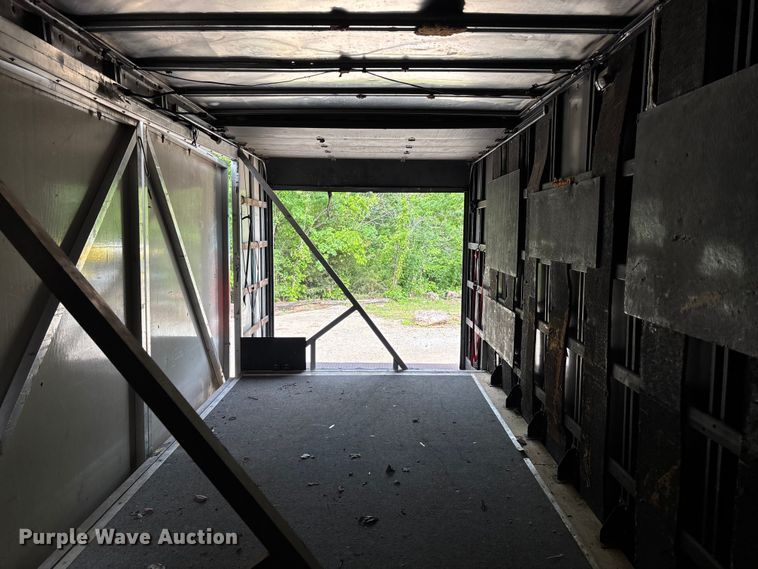 image for item FC5673 2000 International 4700 box truck