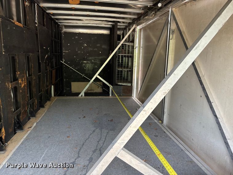 image for item FC5673 2000 International 4700 box truck