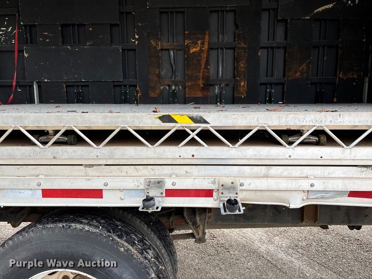 image for item FC5673 2000 International 4700 box truck