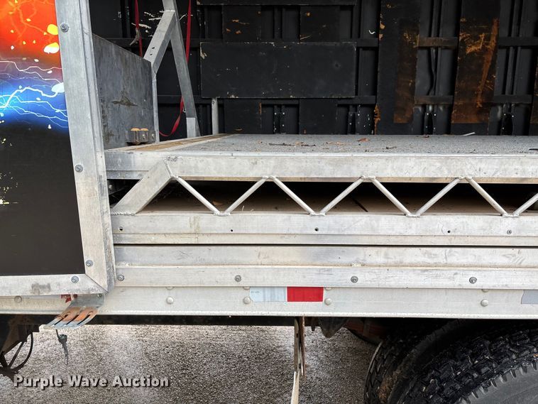 image for item FC5673 2000 International 4700 box truck