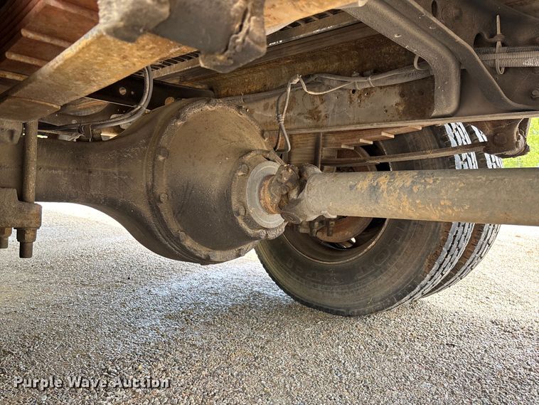 image for item FC5673 2000 International 4700 box truck