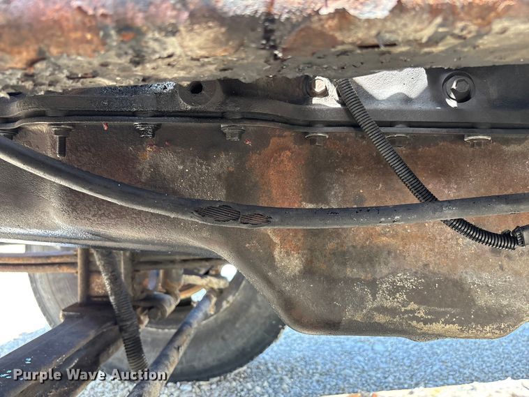 image for item FC5678 2001 Mack CH613 semi truck