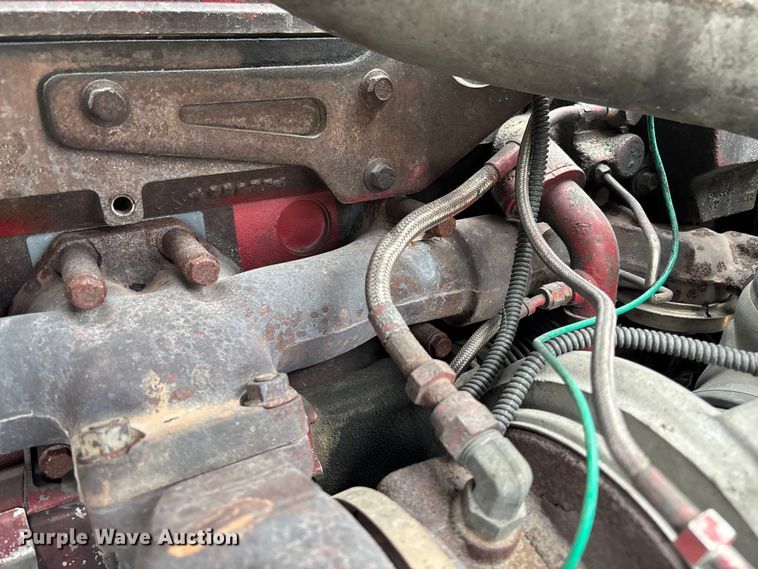 image for item FC5709 2007 International 9400i semi truck