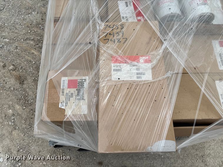 image for item FC5712 Automotive filters