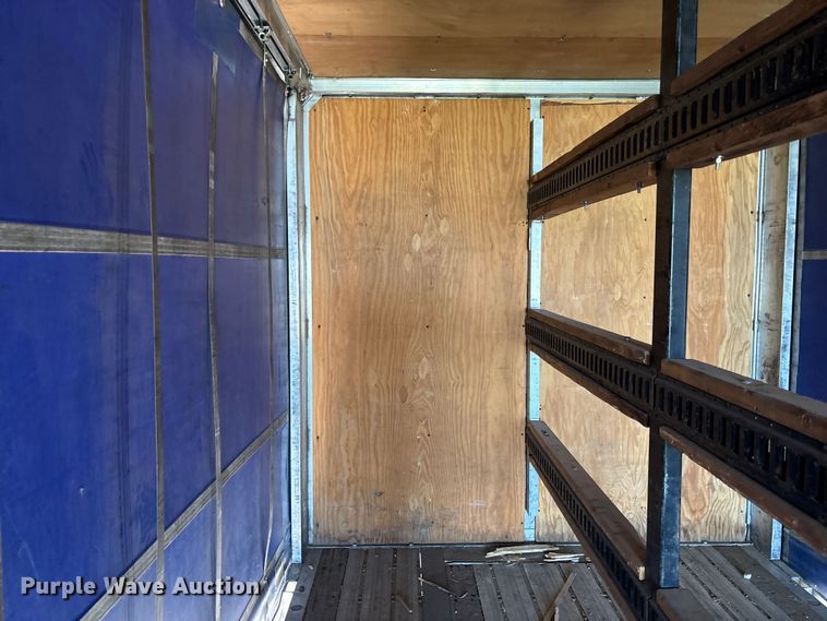 image for item FC5733 2005 Wilson CF-900 side curtain trailer