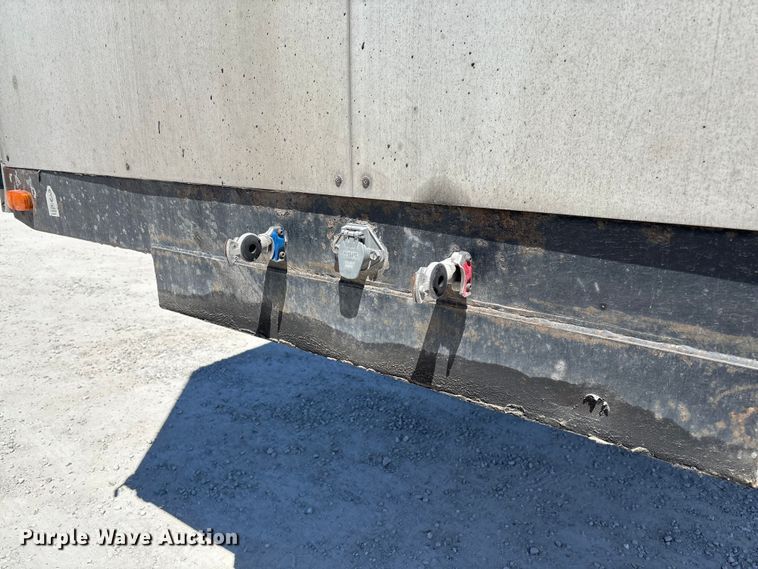 image for item FC5734 2007 Transcraft DTL-2100 side curtain trailer