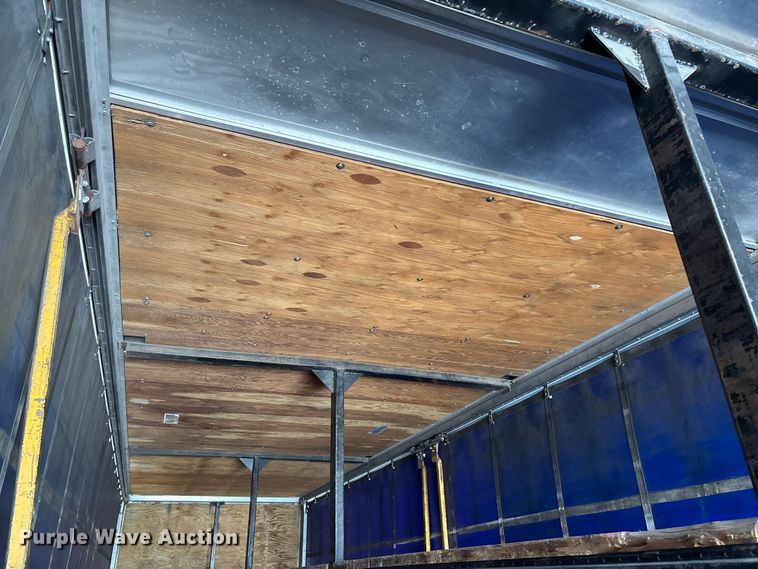 image for item FC5734 2007 Transcraft DTL-2100 side curtain trailer