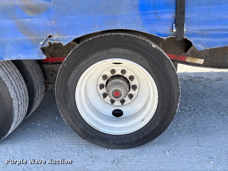 image for item FC5734 2007 Transcraft DTL-2100 side curtain trailer