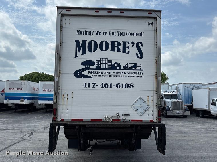 image for item FG0269 2013 Kenworth T370 box truck