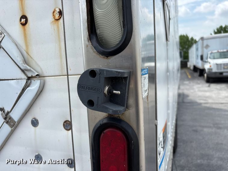 image for item FG0269 2013 Kenworth T370 box truck